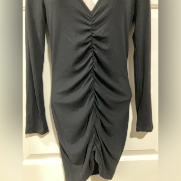 Bozzolo size medium long sleeve sexy style black dress - Picture 5 of 11